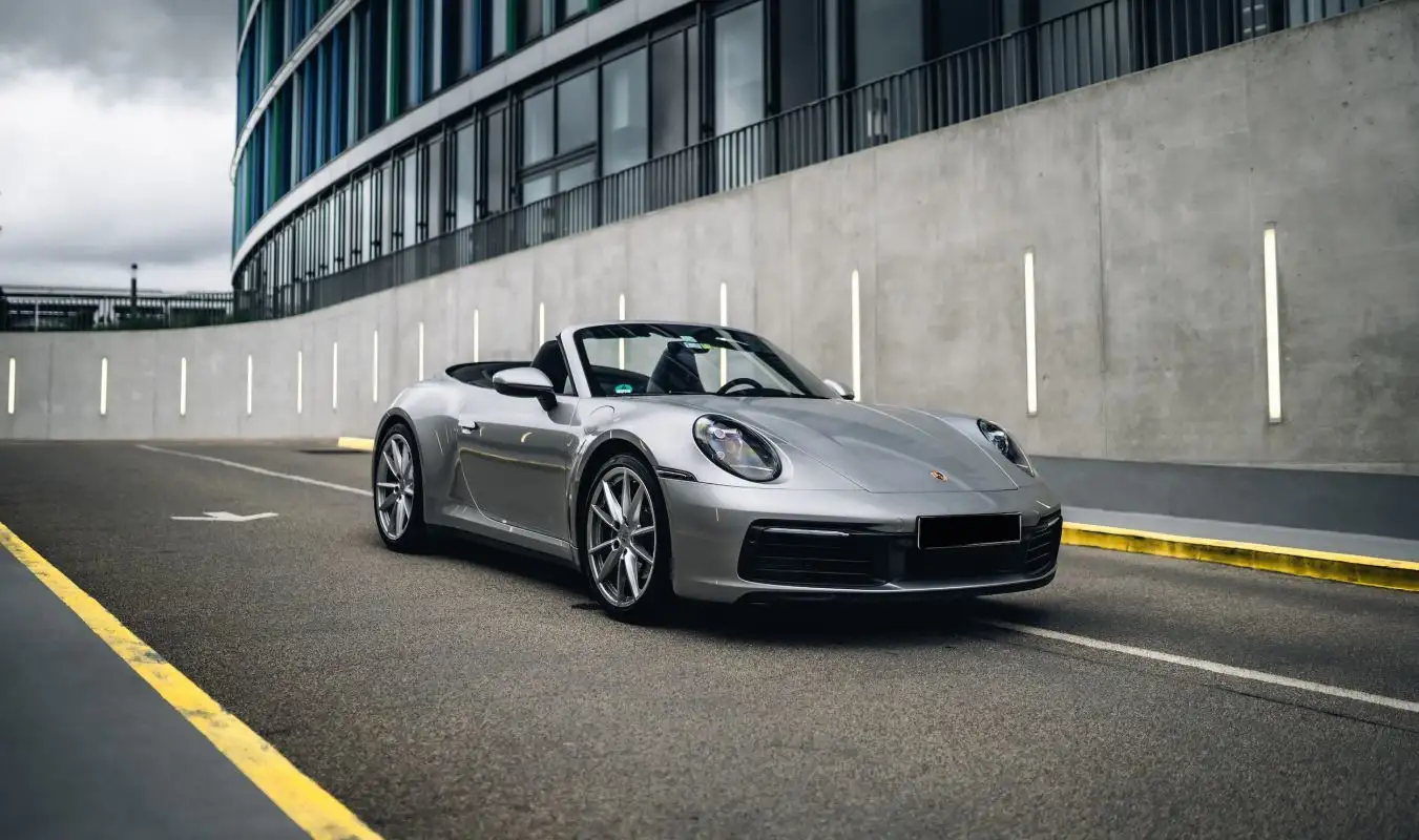 rent Porsche 911 Carrera 992 Cabrio rent Porsche 911 Carrera 992 Cabrio